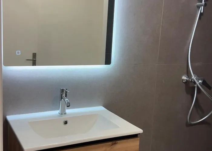 30m2 Hyper Centre *