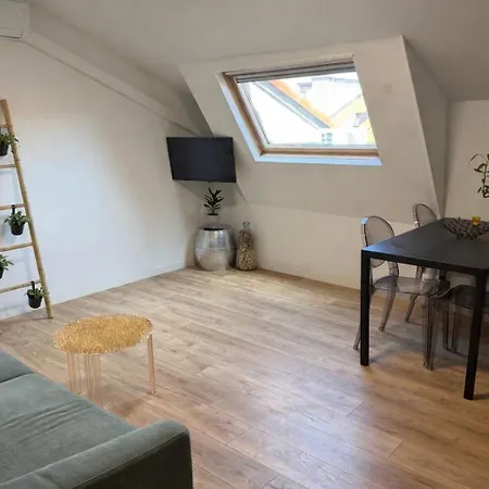 30m2 Hyper Centre Apartment *